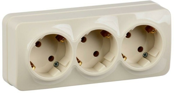 Розетка 3-м ОП GLORY РС23-3-ХК 16А с/з крем. IEK ERH31-K33-16