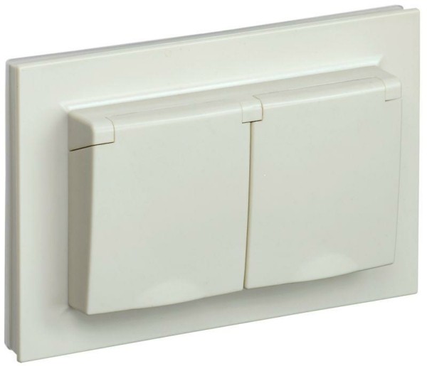 Розетка 2-м СП BRITE РСбш-3-44-БрКр 16А IP44 с крышкой беж. IEK BR-R26-16-44-K10-F