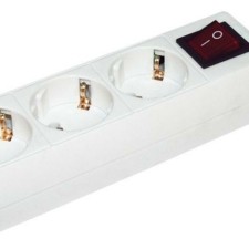 Удлинитель сетевой 3х3м с/з 16А IP20 У03К 2P+PE 250В ПВС 3х1 с выкл. IEK WYP10-16-03-03-ZK-N