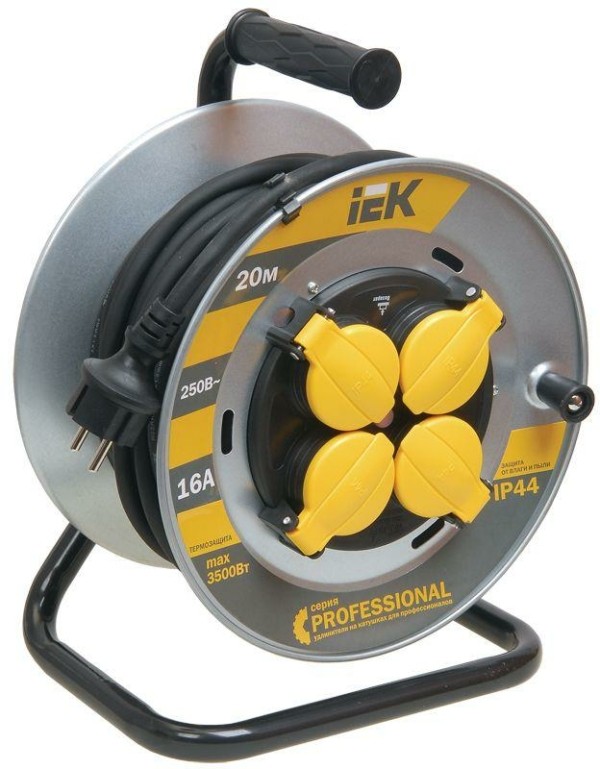 Удлинитель силовой на метал. катушке 4х20м с/з 16А IP44 Professional УК20 КГ 3х1.5 термозащита IEK WKP16-16-04-20-44