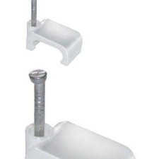 Скоба крепежная плоская 5мм пластик. (уп.100шт) IEK USK21-05-100