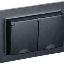 Розетка 2-м СП BRITE РСбш-3-44-БрЧ 16А IP44 с крышкой черн. IEK BR-R26-16-44-K02-F