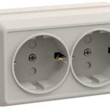 Розетка 2-м ОП Октава РСш22-3-ОКм 16А IP20 с/з защ. шторки крем. IEK ERO24-K33-16-DC
