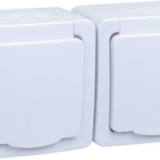 Розетка 2-м ОП Гермес Plus РСб22-3-ГПБб 16А IP54 с/з с крышкой бел. IEK ERMP22-K01-16-54-EC