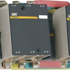 Контактор КТИ-51853 реверс 185А 400В/АС3 IEK KKT53-185-400-10
