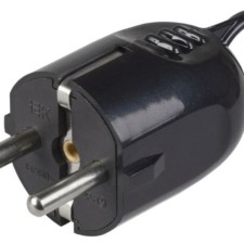 Вилка угловая ВПу12-02-Ст разборная с заземл. с кольцом 16А черн. IEK EVP12-16-01-K02