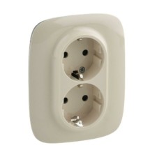 Розетка 2-м СП Valena Allure 16А IP20 250В 2х2P+E защ. шторки безвинт. клеммы с лиц.пан. сл.кость Leg 753826