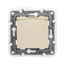 Розетка 1-м СП Etika 16А IP44 2P+E с/з защ. шторки с крышкой немецк. стандарт безвинт. клеммы механизм сл.кость Leg 672332