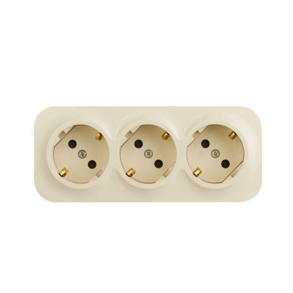 Розетка 3-м ОП Quteo 16А IP20 250В 3х2P+E с/з защ. шторки сл.кость Leg 782268