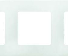 Рамка 5-м Etika бел. Leg 672505