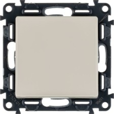 Выключатель 1кл. СП Valena Life 10А IP20 250В 10AX с лиц.пан. безвинт.заж. механизм сл.кость Leg 752501