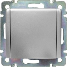Розетка 1-м СП Valena 16А IP21 с/з с крышкой немецк. стандарт винты механизм алюм. Leg 7702