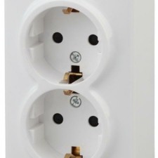 Розетка 2-м ОП Эра Эксперт 11-2206-01 16А IP20 16AX 250В 2х2P+E Schuko защ. шторки бел. Эра Б0020694