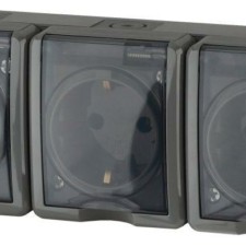 Розетка 3-м ОП Эра Эксперт 11-2406-03 16А IP54 16AX 250В 3х2P+E защ. шторки сер. Эра Б0020723