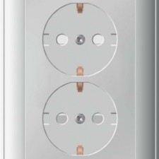 Розетка 2-м СП W59 16А IP20 с заземл. защ. шторки в сборе бел. SE RS16-255-18