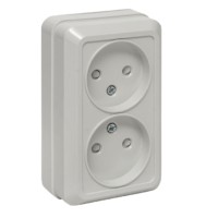 Рим Розетка 2-местная 10А белая с защ, штор, EKF
