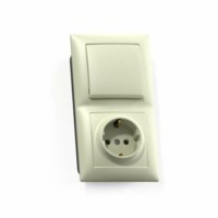 Блок СП БКВР-411 Селена (1-кл. выкл. + розетка с/з) сл. кость Кунцево 8176