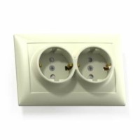 Розетка 2-м СП Селена РС16-372 16А IP20 с/з сл. кость Кунцево 8148