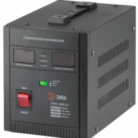 СНПТ-2000-Ц ЭРА Стабилизатор напряжения переносной, ц.д., 140-260В/220/В, 2000ВА