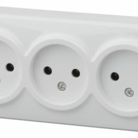 11-2207-01 Розетка 3х2P 16A-250В IP20 ОП Эра Эксперт белый