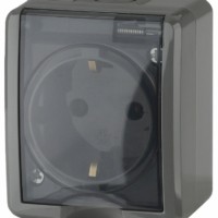 11-2401-03 Розетка 2P+E IP54 16A-250В ОП Эра Эксперт серый