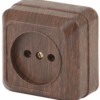 2-201-10 Intro Розетка 2P 16А-250В IP20 ОП Quadro венге