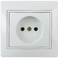 1-201-01 Intro Розетка 2P 16А-250В IP20 СП Plano белый