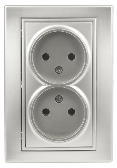 1-204-03 Intro Розетка 2х2P 16А-250В IP20 СП Plano алюминий
