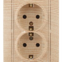 1-205-11 Intro Розетка 2X2P+E Schuko 16А-250В IP20 СП Plano сосна
