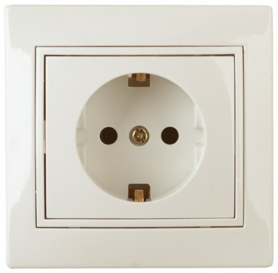 1-206-02 Intro Розетка 2P+E Schuko со шторками 16А-250В IP20 СП Plano сл.кость