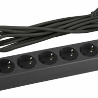 Удлинитель сетевой с фильтром ЭРА USF-6es-1,5m-B с базовой защитой с/з с выкл. 6 розеток 1.5м 10А черный