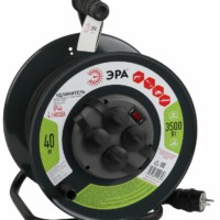 Удлинитель силовой ЭРА RMx-4es-3×1.5-40m-IP44(KG) на металлической катушке с/з 4-м 40м КГ 3х1.5мм2
