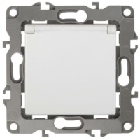 Розетка 1-м СП 12 12-2103-01 16А IP20 16AX 250В 2P+E Schuko защ. шторки с крышкой механизм бел. Эра Б0014693