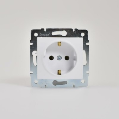 Розетка 1-м СП Karina с/з термопласт механизм бел. Lezard 707-0288-122B