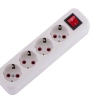 Колодка удлинителя 4-м с/з Lila с выкл. Lezard 720-0400-402