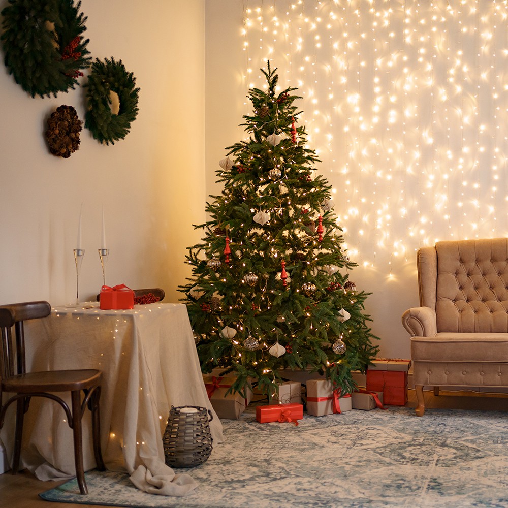Светодиодная гирлянда Feron CL04 линейная 6м +3м 230В мультиколор c питанием от сети контроллером зеленый шнур — изображение 6