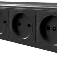 Розетка 4-местная б/з Stekker PST16-60-20 (RA 16-464-Ч) пластик АВС 250В 16А IP20 черный