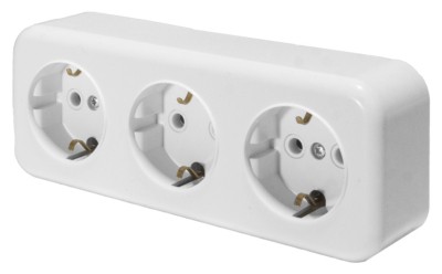 Розетка 3-местная с/з Stekker PST16-51-20 (RA 16-343-Б) пластик АВС 250В 16А IP20 белый