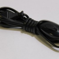 Переключатель на шнуре с вилкой черн. Makel 10035