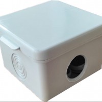 Коробка КМЭР ОП 65x65x50мм квадратная белая с крышкой с г.в. 4вх. IP54 Урал Пак КО-51017065-150