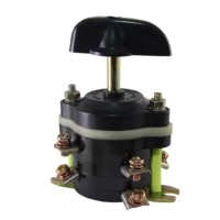 Пакетный выключатель ПВ4-40 исп.3 4П 40А 220В IP00 TDM