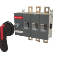 Рубильник ВНК-35-2 3П 160А с выносной фронтальной ручкой управления и переходником 185 мм TDM