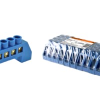 Шина “N” нулевая в изоляторе 8х12мм 4 группы TDM