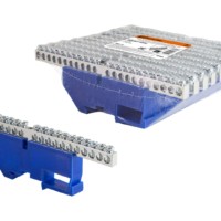 Шина “N” нулевая с изолятором на DIN-рейку 6×9мм стойка бол. 22 групп никелированная TDM