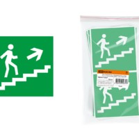 Знак “Направление к эвакуационному выходу (по лестнице направо вверх)” 150х150мм TDM