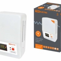 Стабилизатор напряжения ССР1-1-1,5 кВА электронный настенный TDM