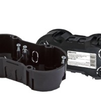 Коробка КМЭУ СП 2-х местная 141х70х45мм саморезы IP20 TDM SQ1402-1917