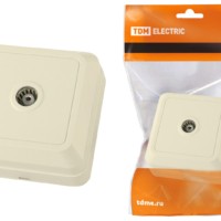 Розетка TВ простая (0-2400 Гц, “мама”) открытой установки, IP20 сл. кость “Ладога” TDM