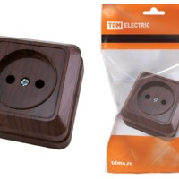 Розетка 2П открытой установки IP20 10А, бук “Ладога” TDM