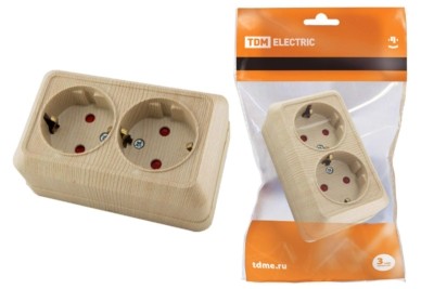 Розетка двойная 2П+З открытой установки с з/ш IP20 16А, сосна “Ладога” TDM
